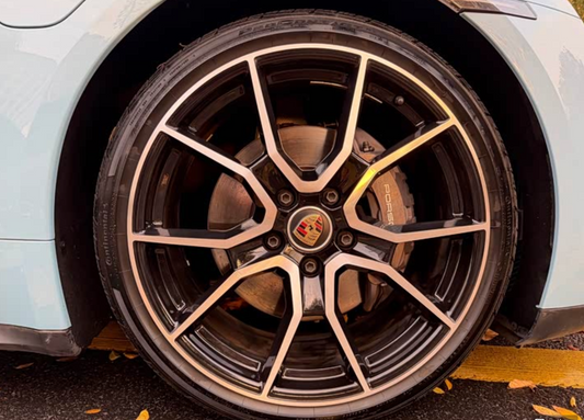 Porsche Taycan 2022 18,000km Used