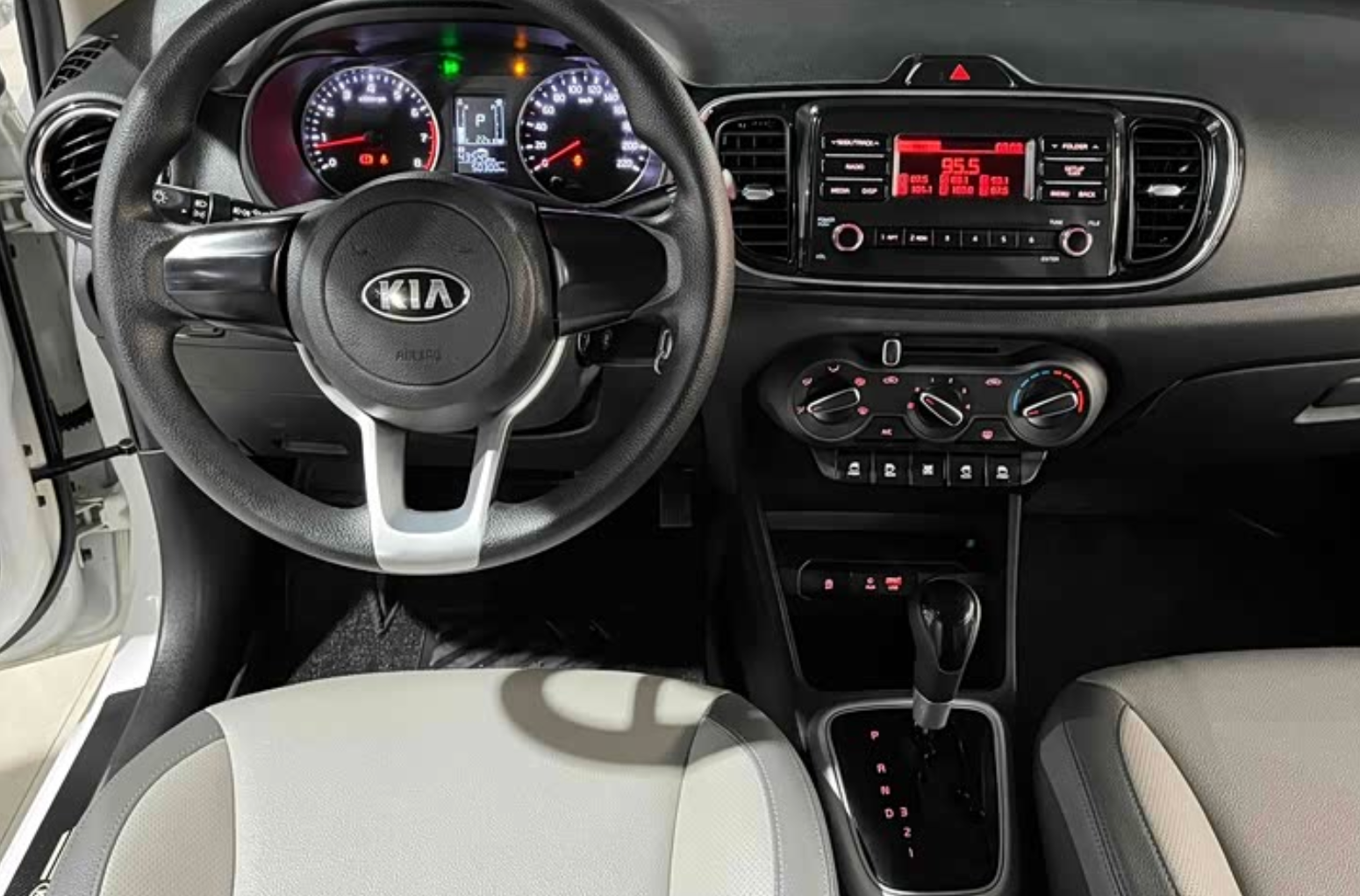 Kia Soluto 2019 1.4L 50,000km Used
