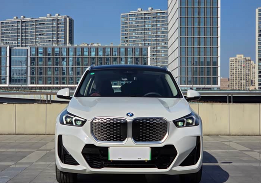 BMW iX1 2023 eDrive25L 3000km Used