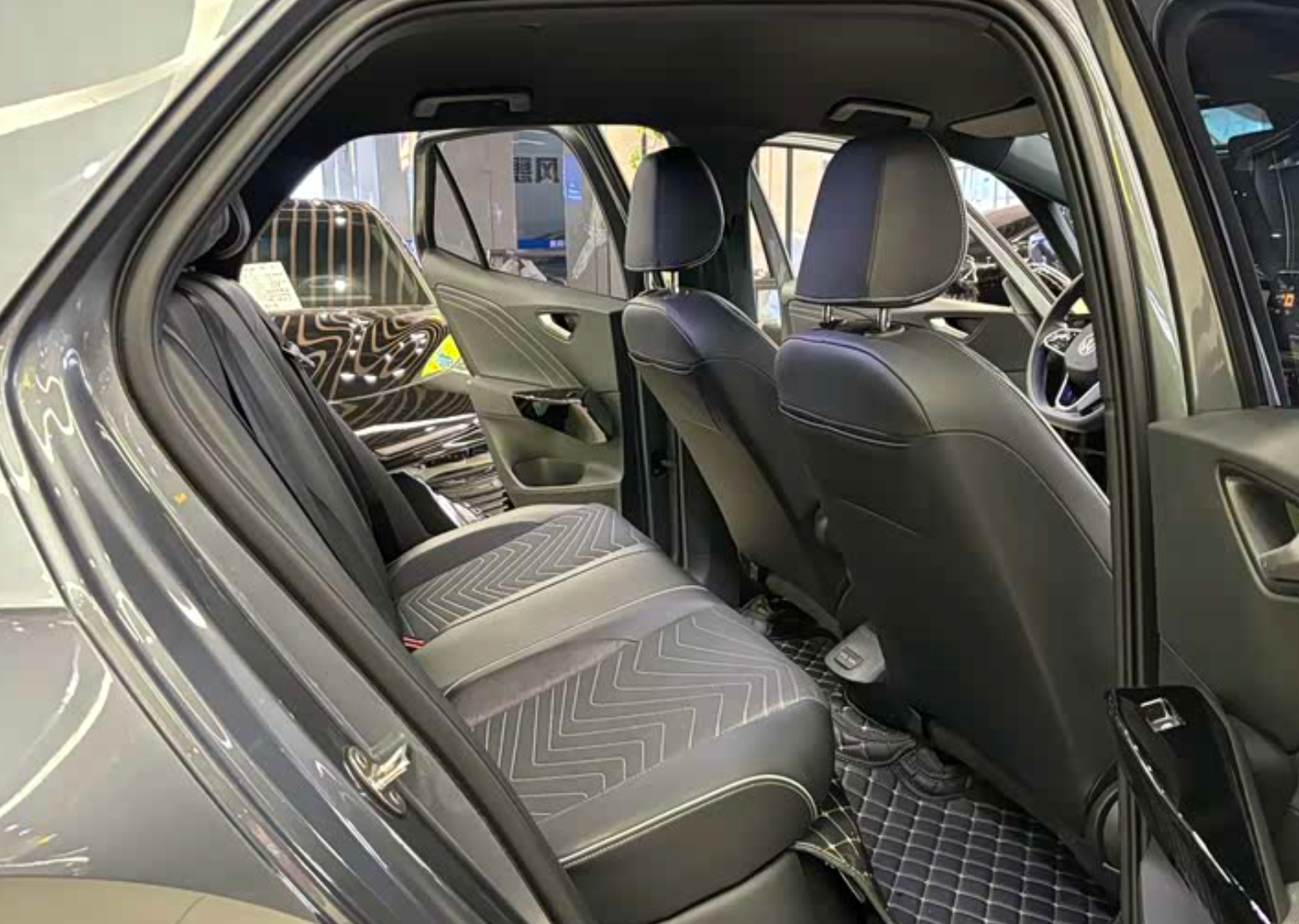Volkswagen ID3 2024 Smart 25,000km Used
