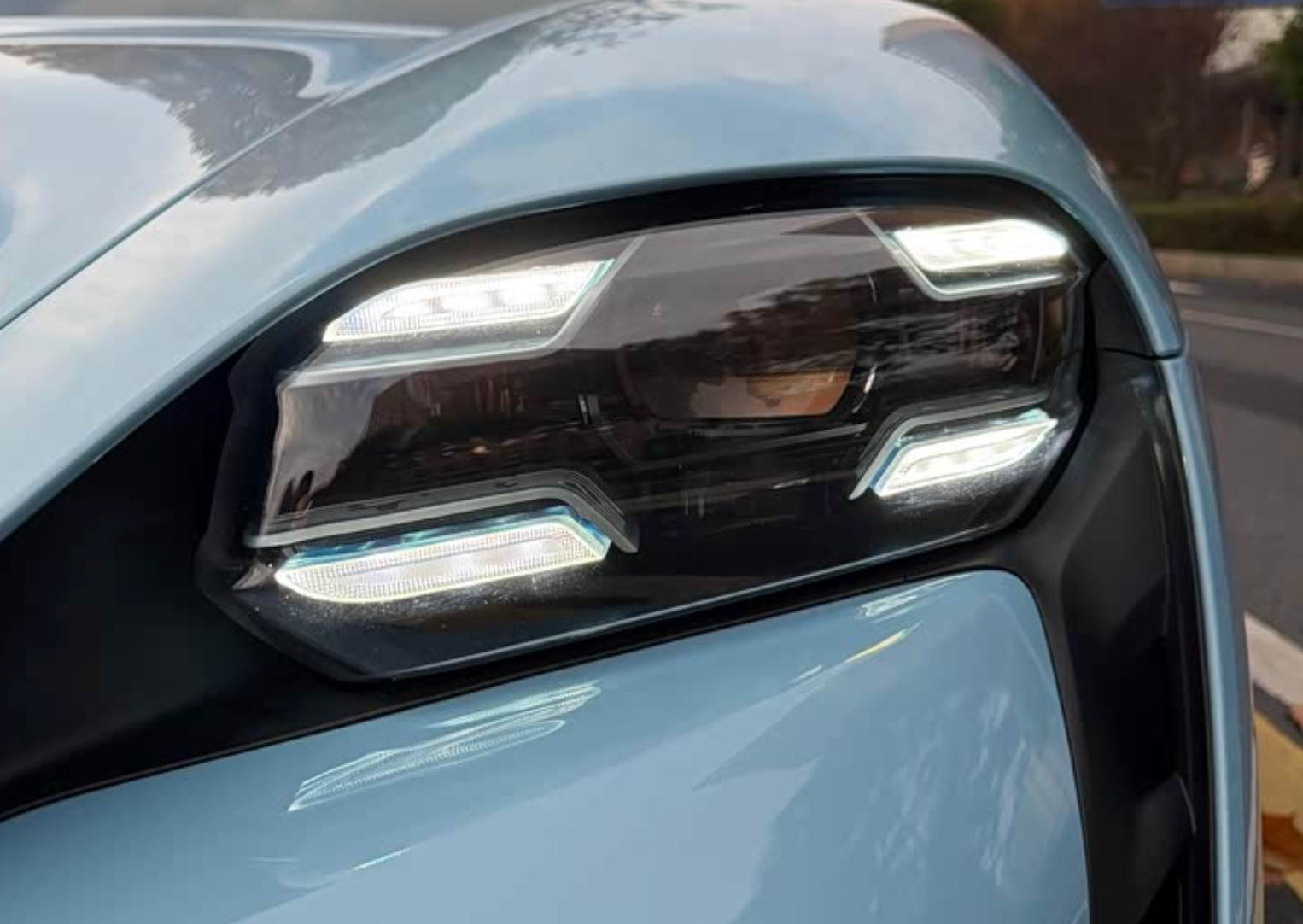 Porsche Taycan 2022 18,000km Used