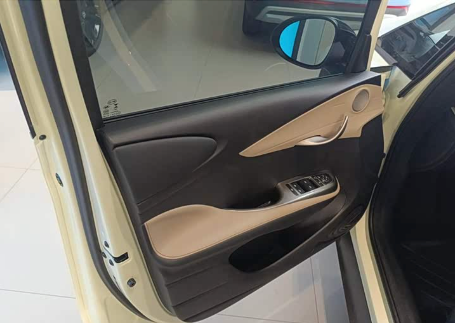 BYD Dolphin (420 km Range) 2024 2,100km Used