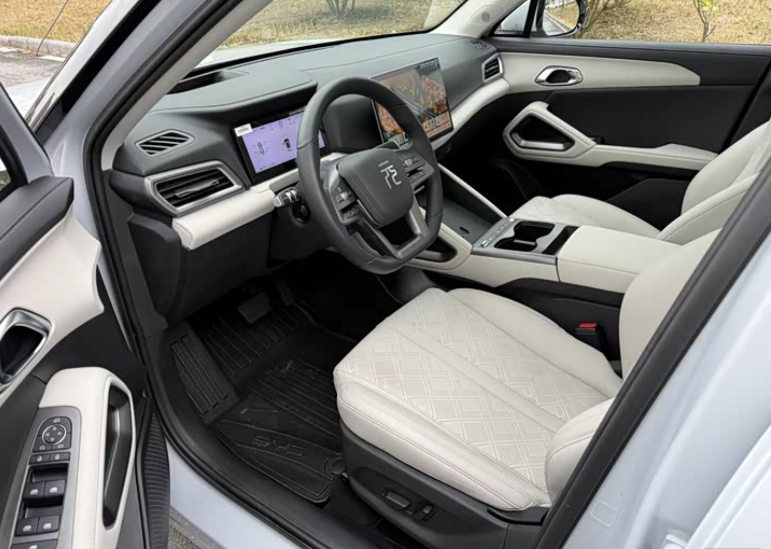 BYD Yuan Up (401 km Range) 2024 14,000km Used